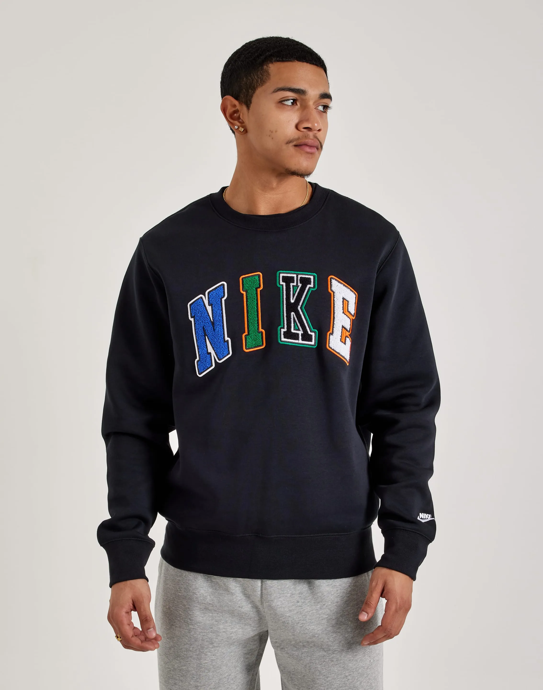 Nike Club Crewneck Sweatshirt Collapsible Hood DoubleStitchedEdges