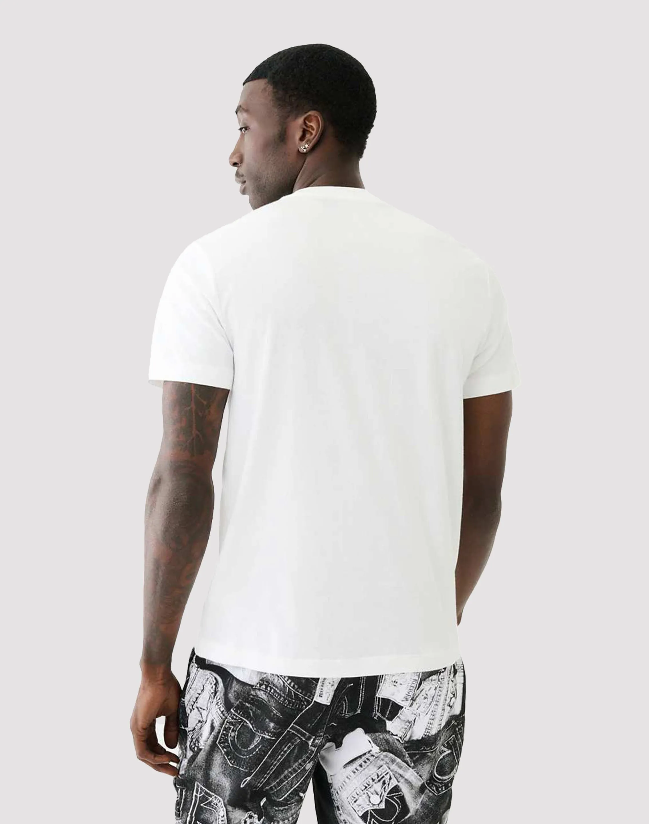 ZeroRestrictionMobility UVProtectionFinish True Religion All Over Print Classics Tee