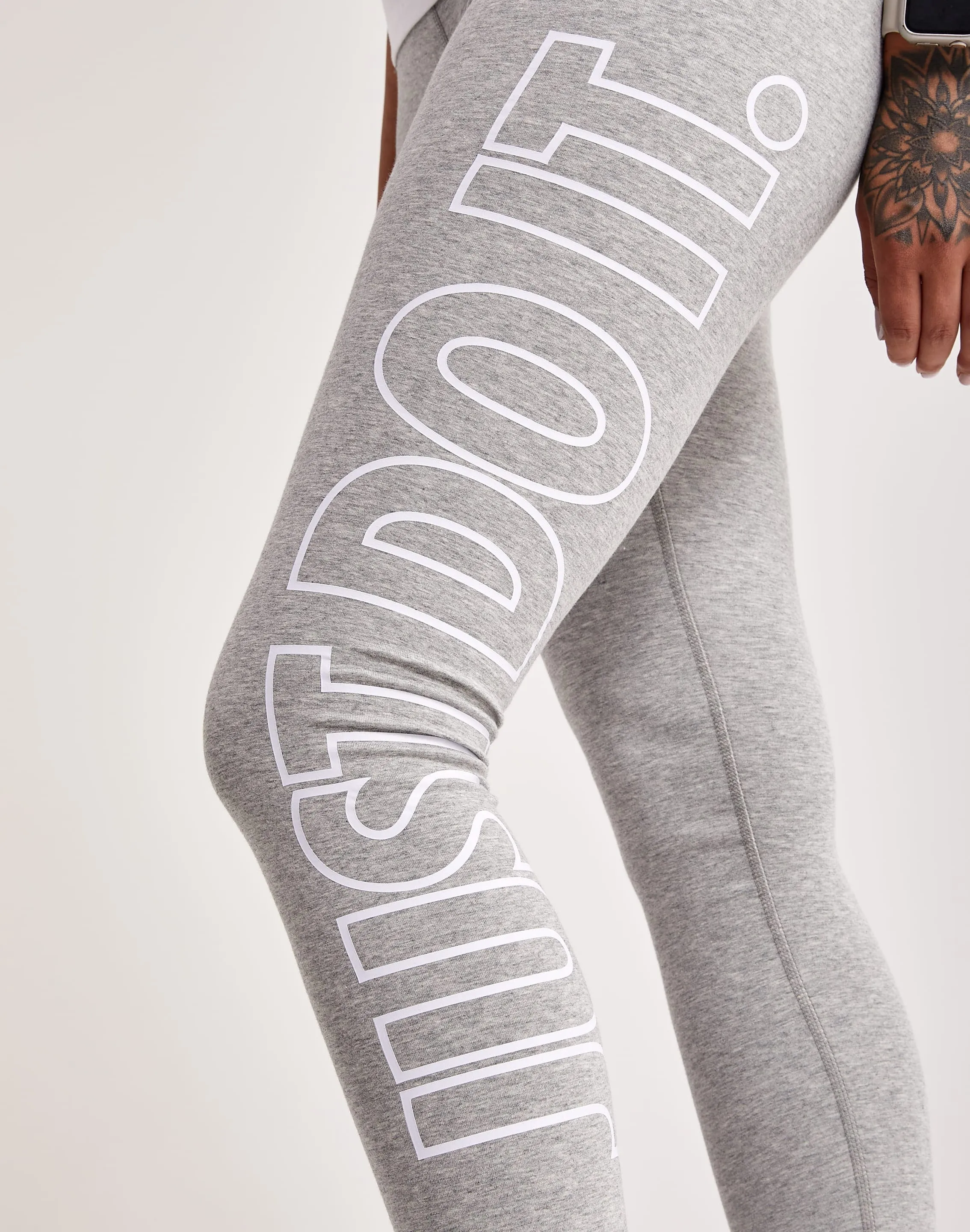 Focus Fit Shine Mood Nike Classics High-Waisted Leggings