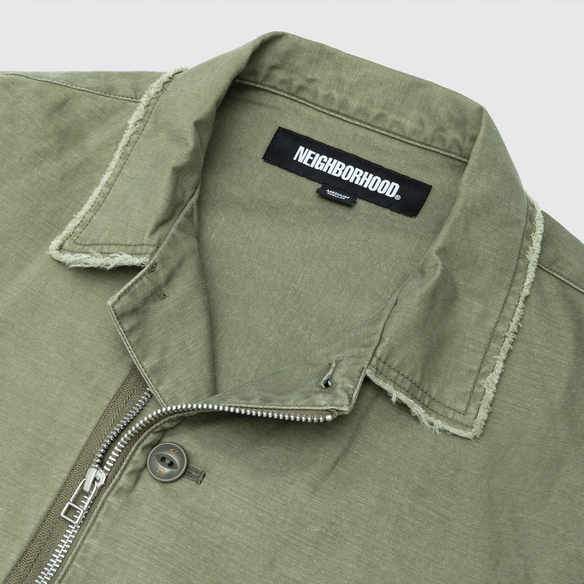 Conference Appropriate Compact Packing UNTRIMMED ZIP SHIRT