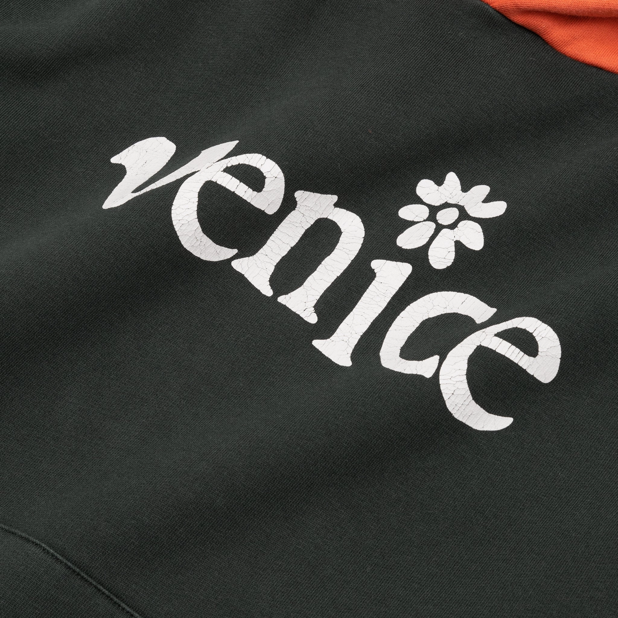 VENICE CHECKER SLEEVE KNIT HOODIE
