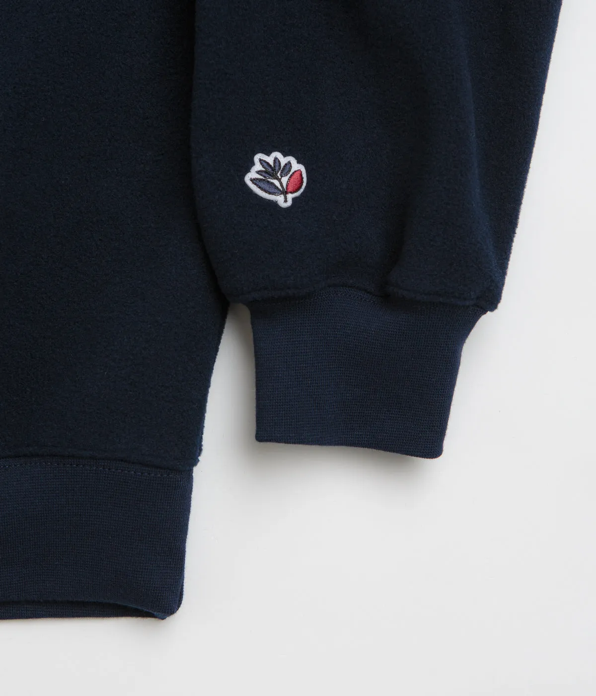 Magenta Script Crewneck Sweatshirt - Navy Core Minimal Best-selling