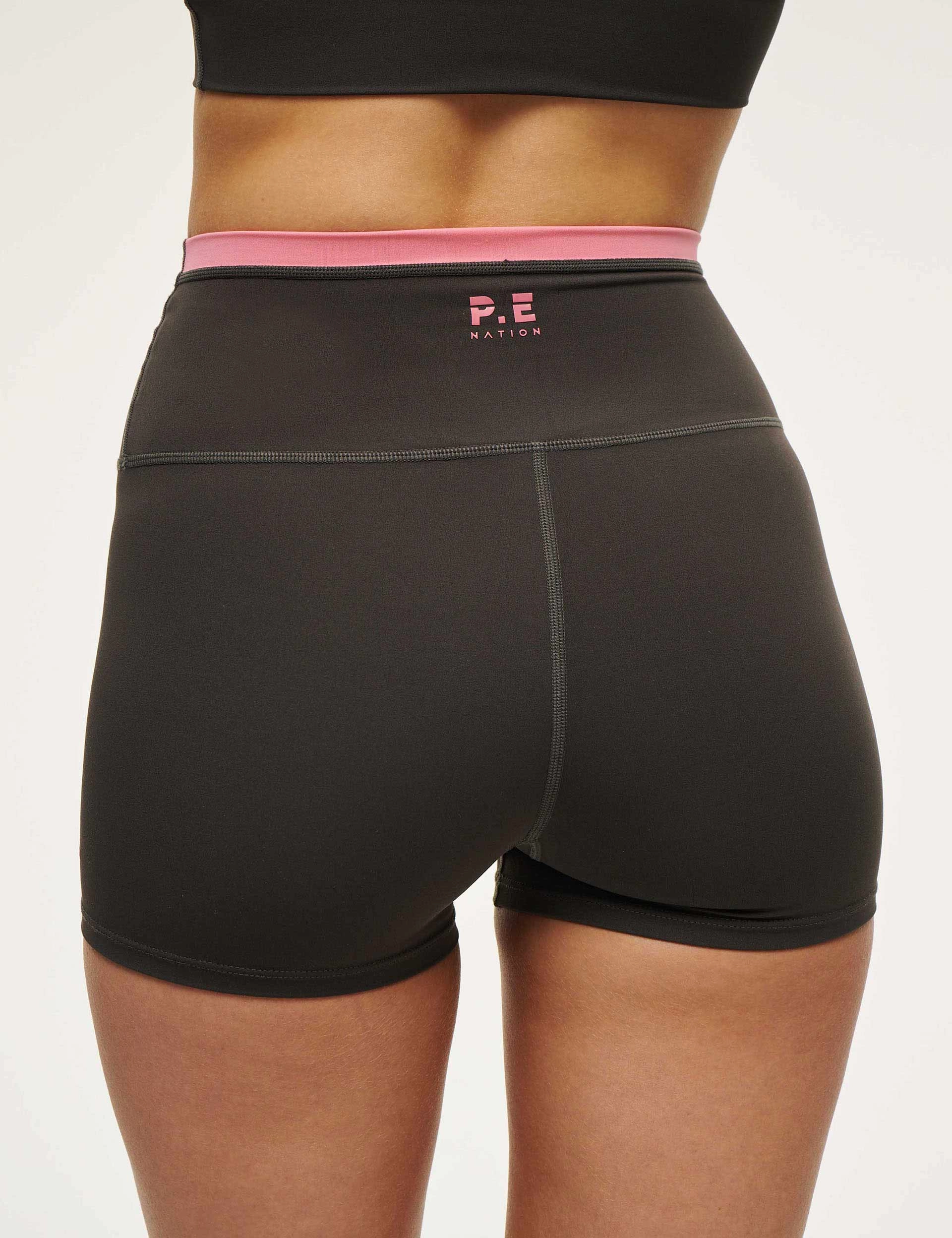 Vita 2.5" Bike Short - Asphalt Roll Up Cuff Design