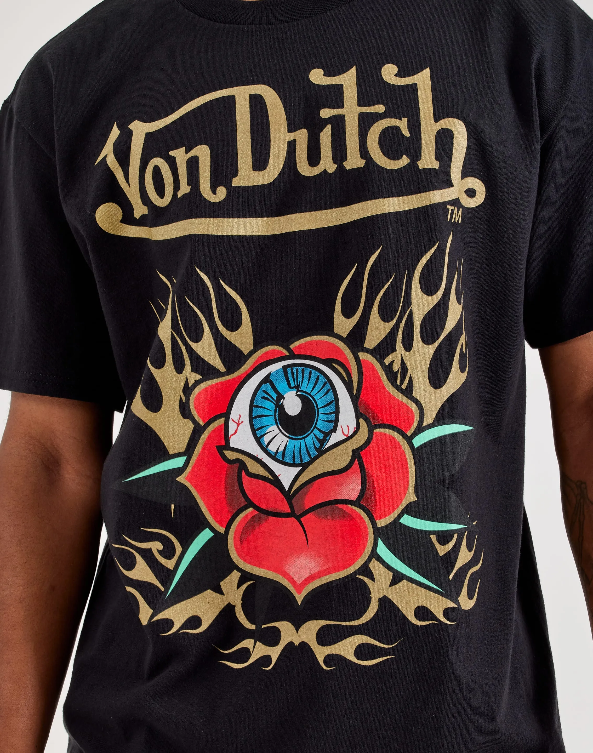 Winter Fit Von Dutch Graphic Tee