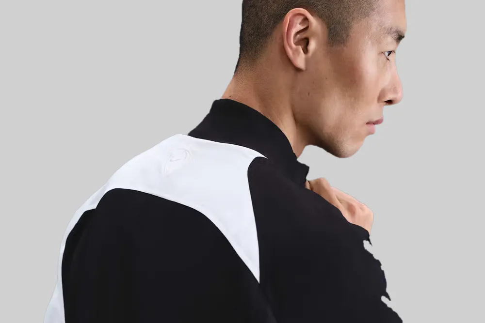 AdjustableHem Nike South Korea 2004 Total 90 Reissue Jacket
