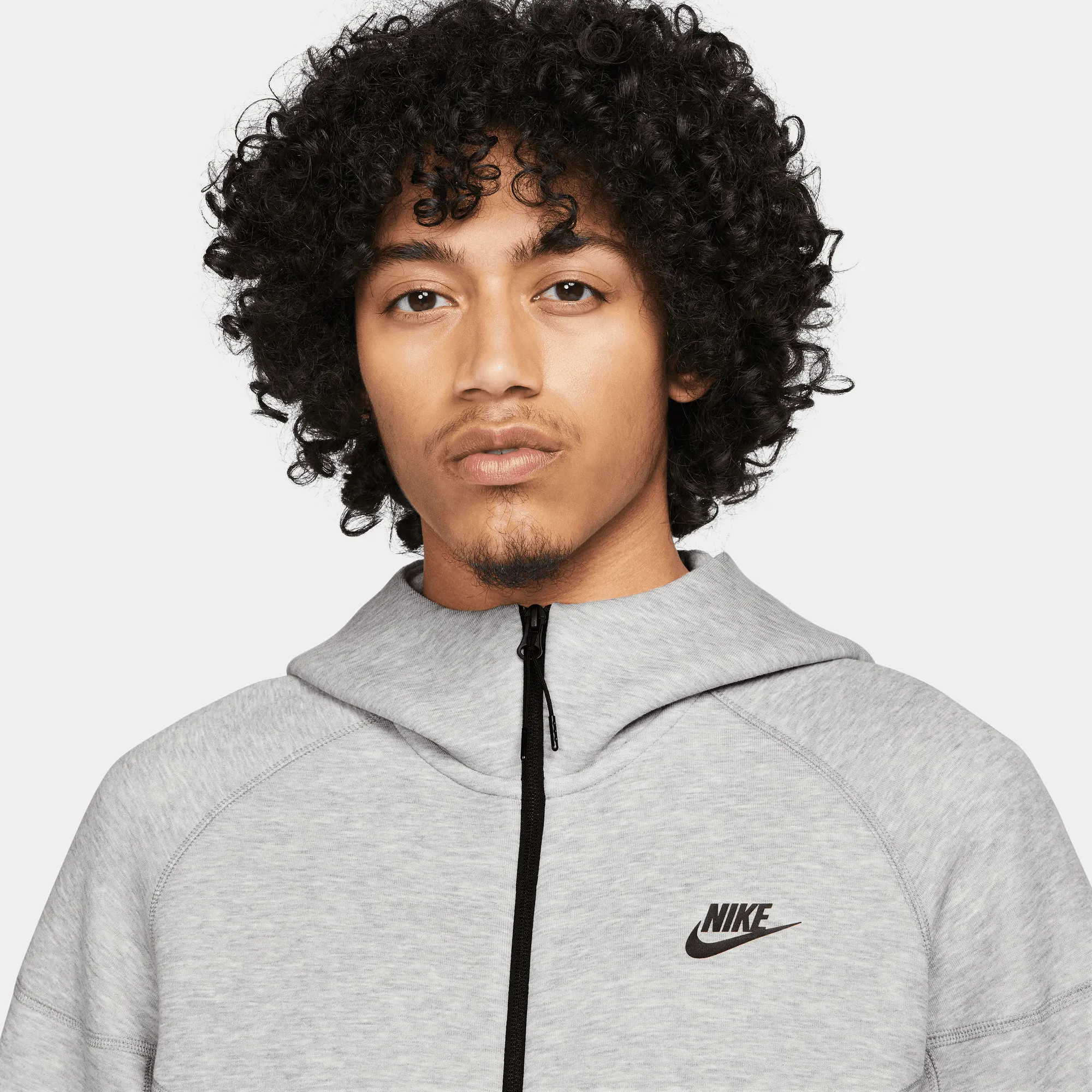 TECH FLEECE FULL-ZIP HOODIE - GRAPHITE Fantasy Glow QuickDry Technology