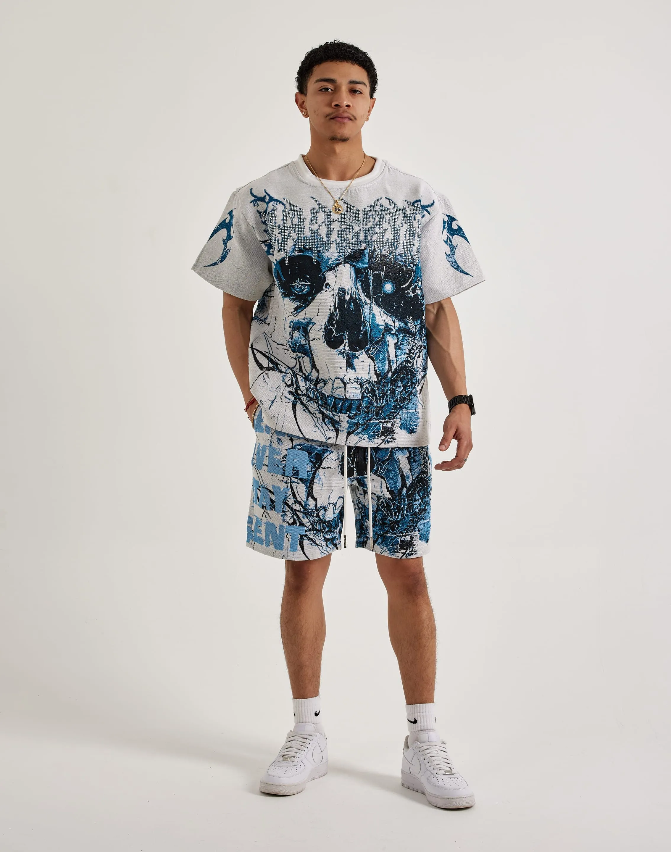 Winter Fit NonRestrictiveFit Majestik Skull Face Tapestry Tee