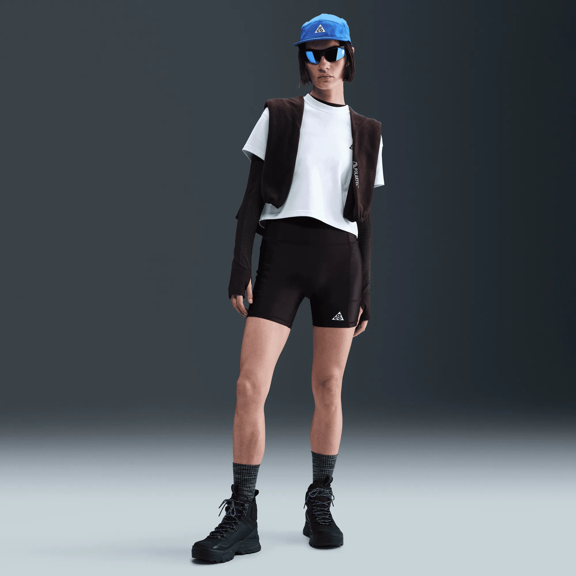 WMNS ACG DRI-FIT ADV MID-RISE 6" TREE FROG SHORTS - BLACK Bead Soul FlexibleCollar