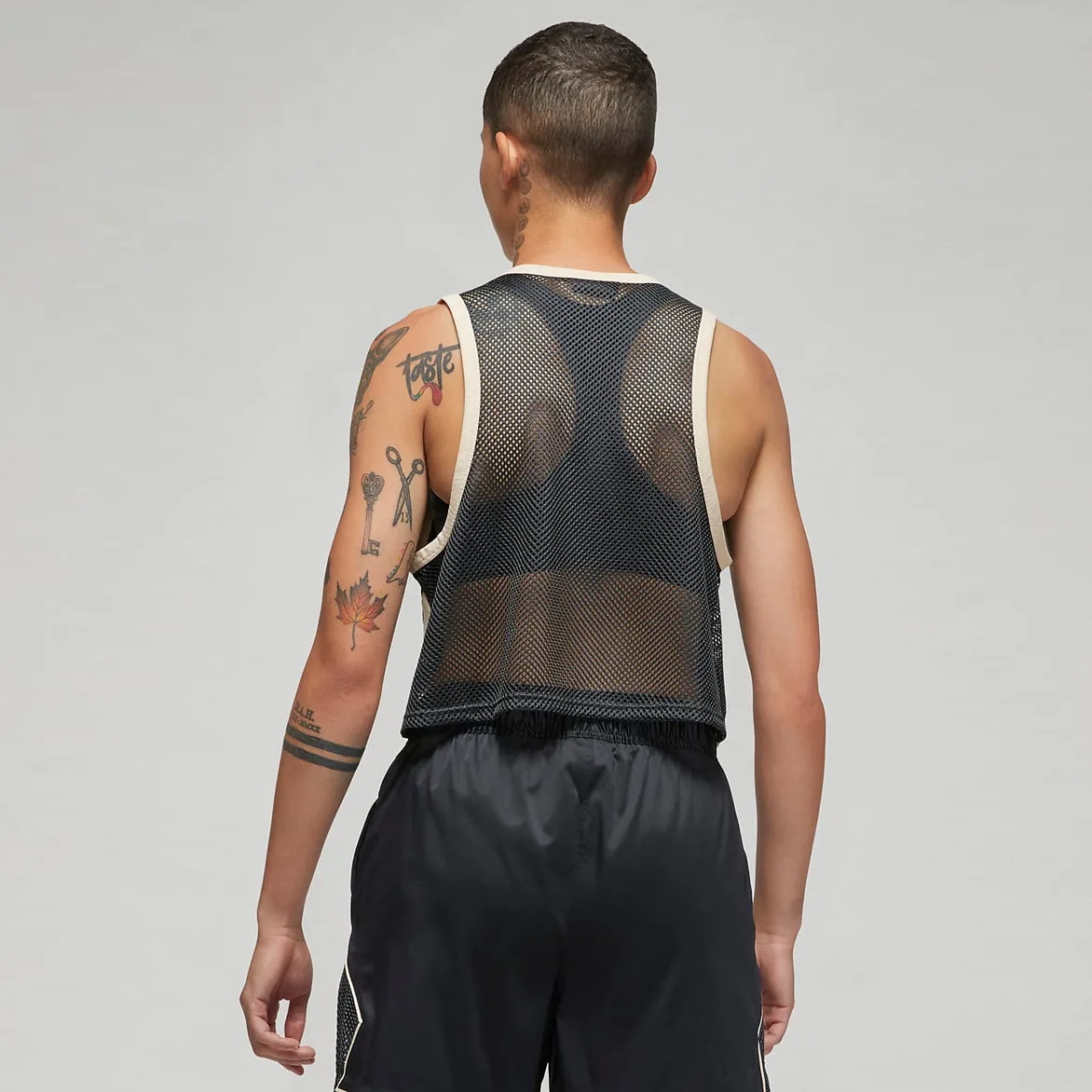 WMNS JORDAN ESSENTIAL JERSEY TANK - BLACK / DARK SMOKE / SANDDRIFT Icon Glow Thick Glow