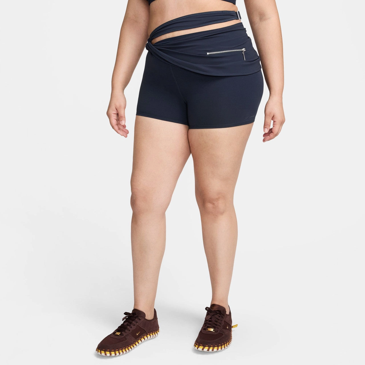Wmns Le Layered Short x Jacquemus Yarn Dyed Pattern Travel Comfort