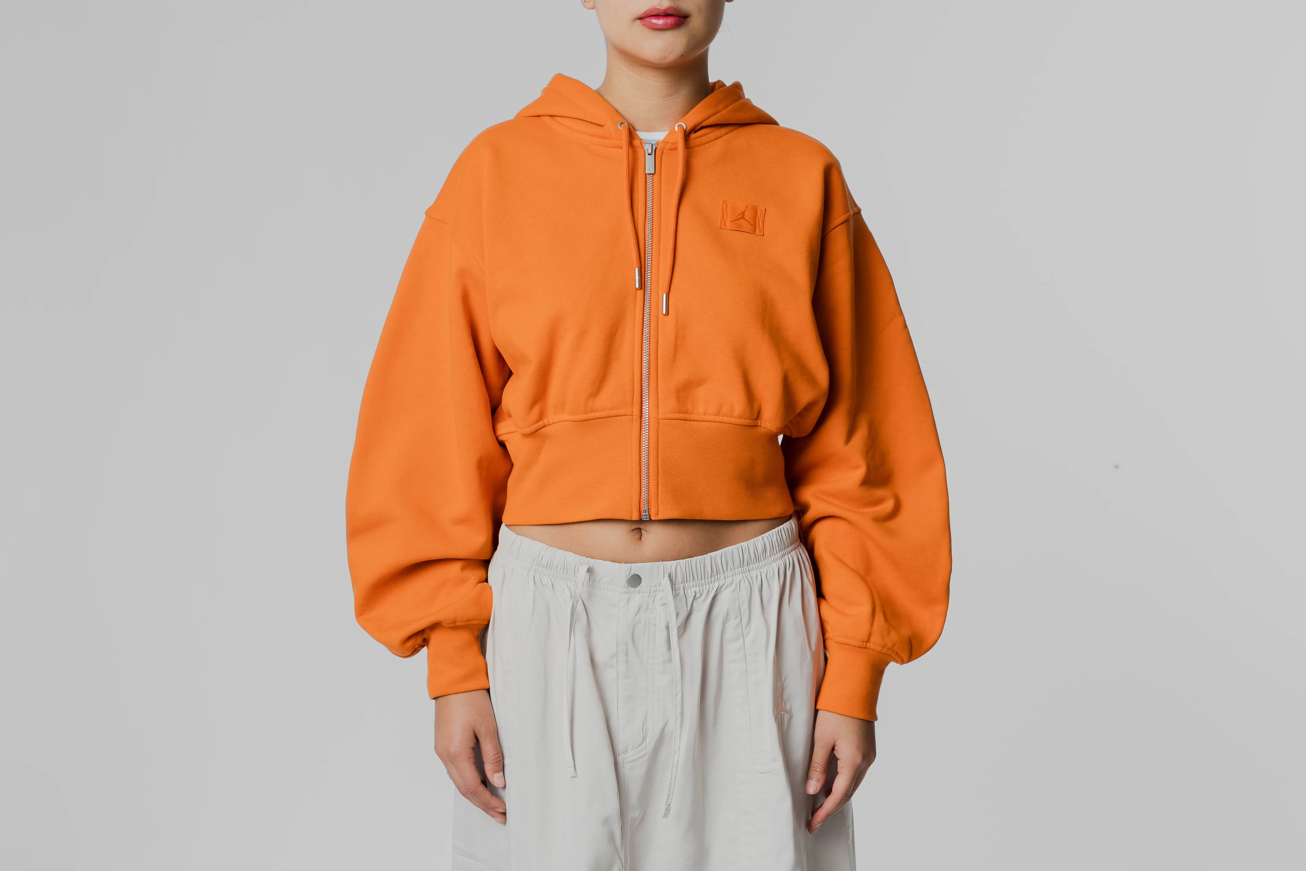 NonChafeCollarTech Reflective Trims Women's Jordan Flight Shattered Backboard Fleece Cropped Satin-Lined Hoodie