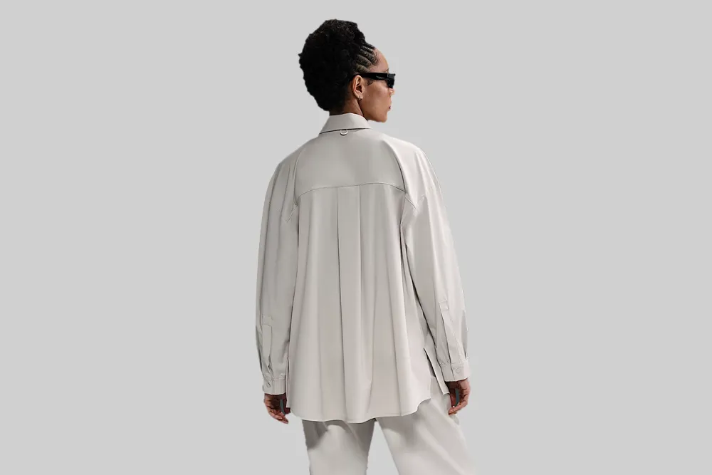 Women's Nike Dri-FIT Oversized Long-Sleeve Top Mesh Panel Details WaterRepellent Coating