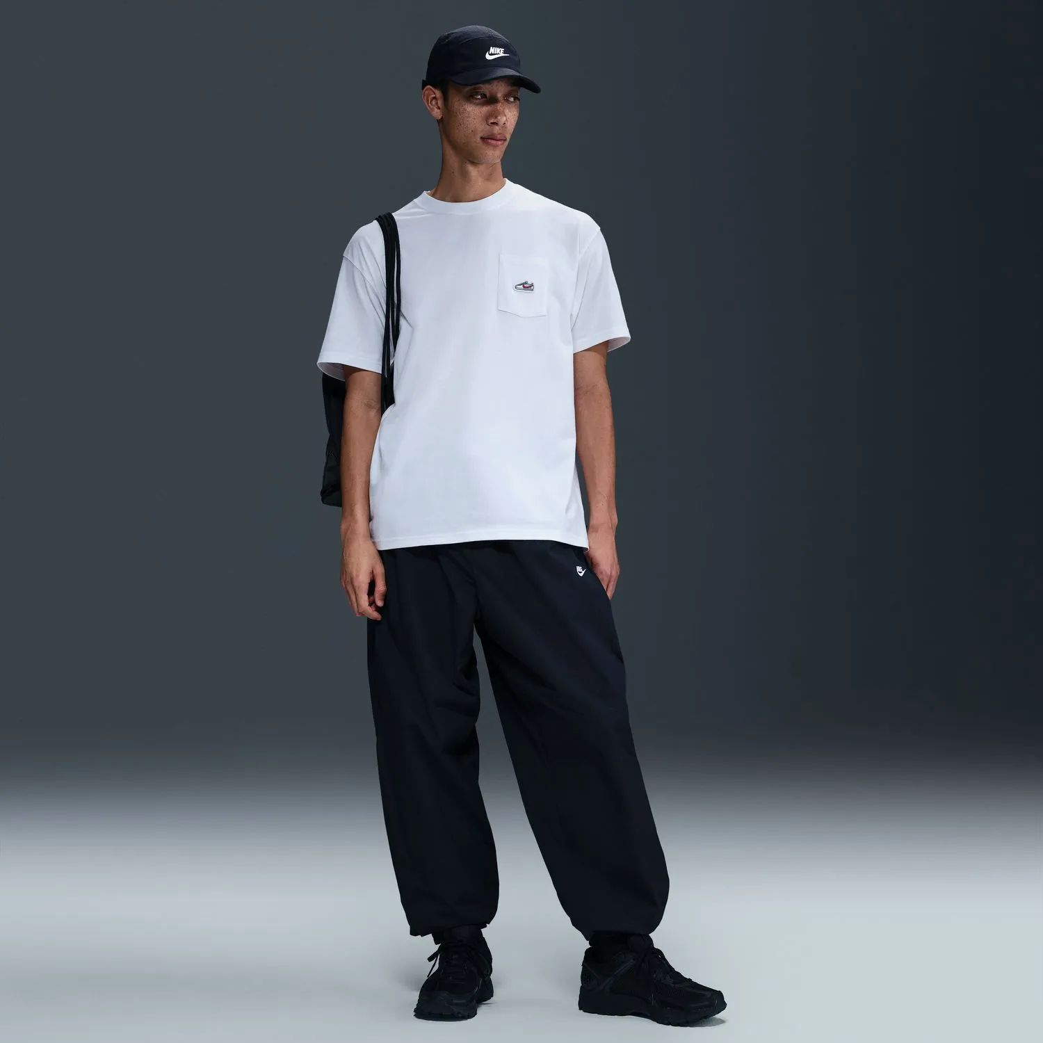 M90 Snkr Patch Tee - Mens Legend Fit
