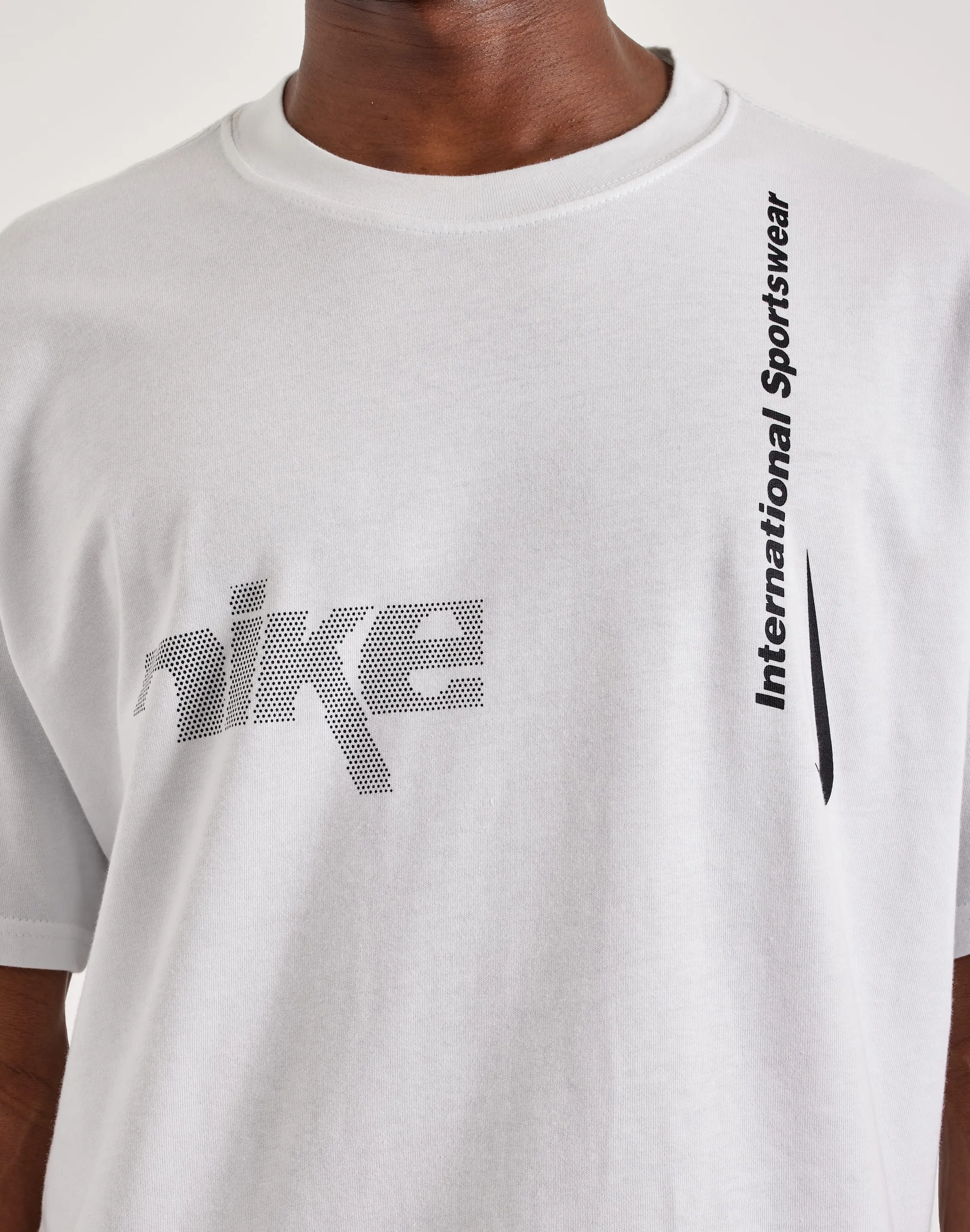 SnagResistant Weave late night Nike Max90 Tee