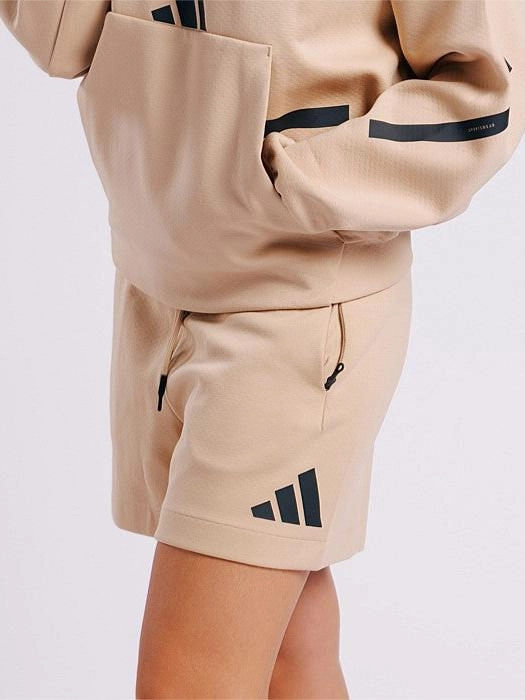 cool tones Z.N.E. Shorts